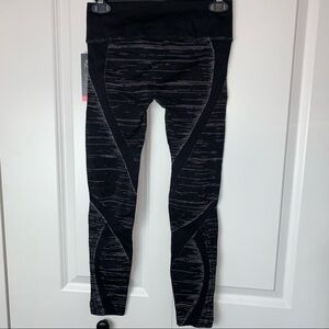 Nux High Compression Leggings NWT Size Small
